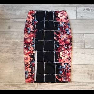 NWT Material Girl Pencil Skirt